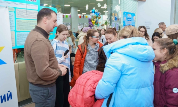 Гуманітарний штаб організував передноворічний благодійний захід для маленьких вінничан