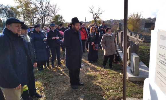 У Вінниці відкрили меморіал жертвам Голокосту