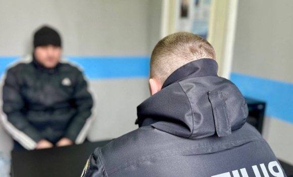 Іноземець сприяв незаконному виїзду трьох громадян України через вінницьку ділянку кордону