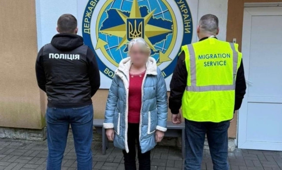 Іноземку, яка проживала у Вінниці, примусово видворять з України
