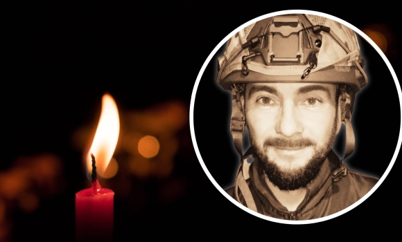 Калинівська громада “живим коридором” проводжатиме загиблого на фронті солдата-земляка