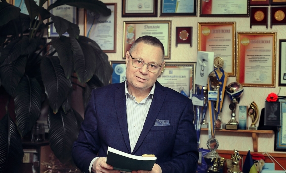 Керівник Козятинського училища отримав Премію Верховної Ради