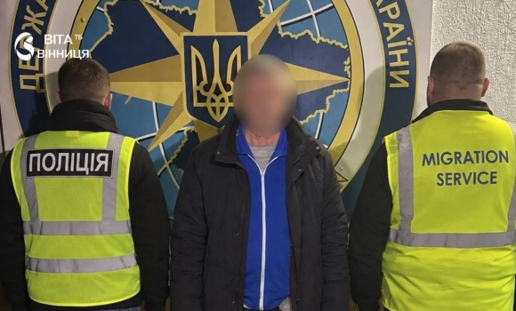 Ховався на Вінниччині після рішення про повернення росіянина доставили до кордону й заборонили в'їзд