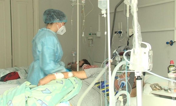 Хворих дедалі більше на COVID-19 у Вінницькій області нині хворіє 421 людина