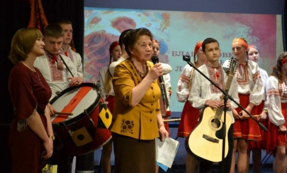 Кого з вінницьких митців відзначили на обласному рівні до Дня матері