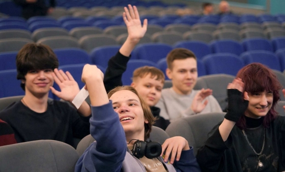 Команди ліцеїв і гімназій Вінниці зібрались на черговий чемпіонат «Що Де Коли»