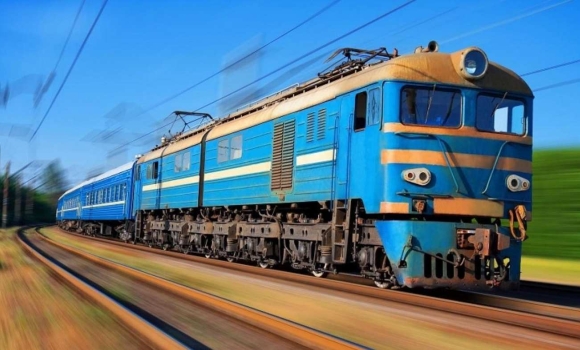 Козятинська електричка запізнюється на пів години Козятинська електричка запізнюється на пів години