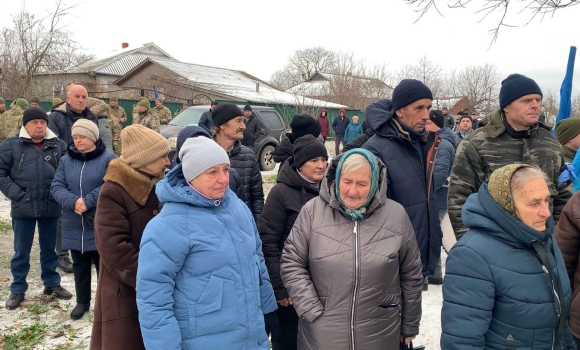 Крижопільщина попрощалася зі стрільцем-санітаром, який загинув на Донеччині