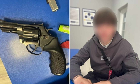 Кулі замість аргументів 16-річний підліток стріляв вночі по перехожому