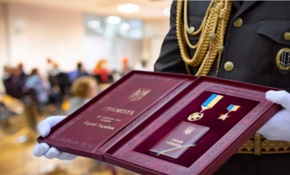 Ліцей у Хмільницькій громаді може отримати ім'я Героя України Василя Ковиліна