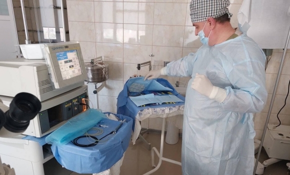 У Могилів-Подільській окружній лікарні встановили сучасні офтальмологічні ліжка
