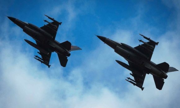 Льотчик F-16 Максим Устименко загинув під час нічної масштабної атаки