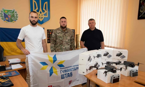Лука-Мелешківська громада передала дрони для бійців третьої штурмової бригади