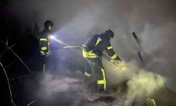 Масована повітряна атака по регіонах України є поранені та руйнування