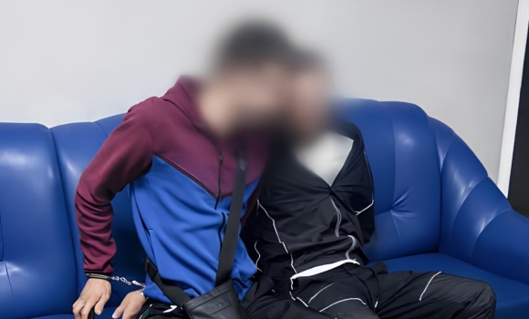 Матюки замість перепустки нічні пригоди вінницьких хуліганів завершилися у відділку