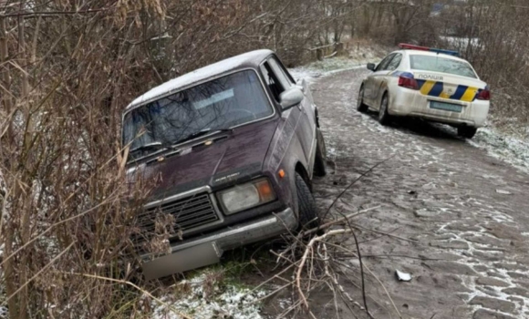 Мешканець Тульчинщини вкрав два автомобілі за ніч та потрапив на них в ДТП
