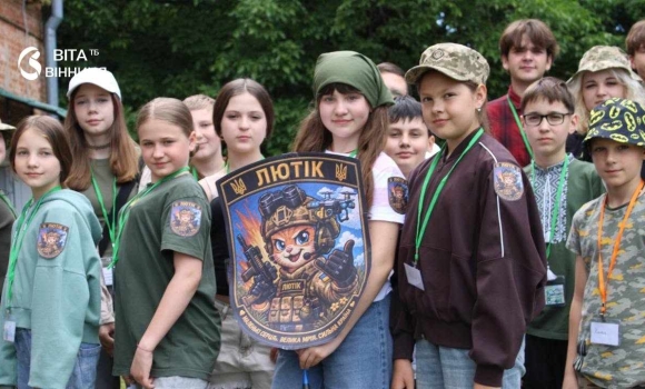 Military Day у Вінниці діти вчились керувати дронами і надавати домедичну допомогу