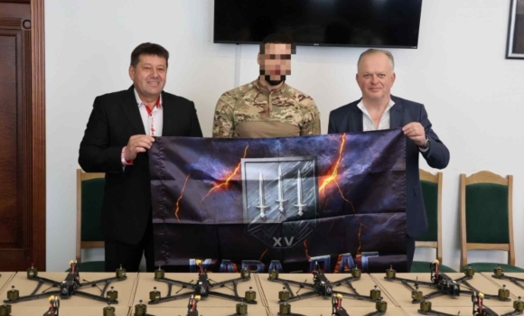 Військовій частині Нацгвардії передали з Вінниці FPV-дрони