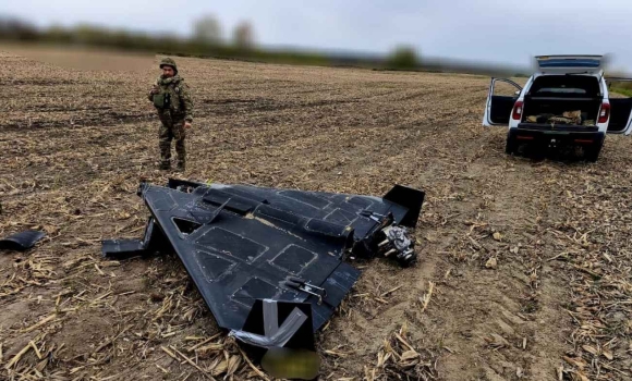 Могли вибухнути щомиті вибухотехніки показали залишки ворожих дронів, які атакували Вінниччину