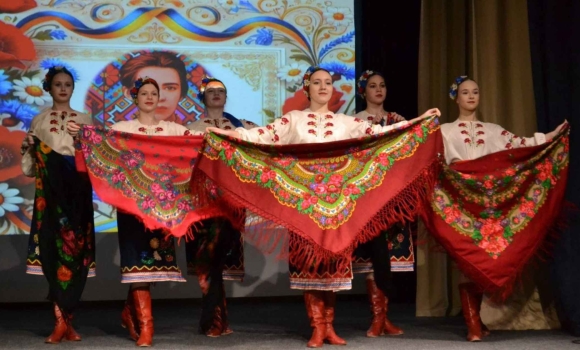 Мистецький захід «Вільні. Сильні. Незламні» організували у Вінниці