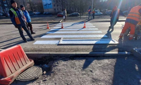 На Барському шосе у Вінниці створюють регульований перехід для безпеки пішоходів
