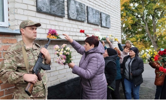 На Калинівщині відкрили меморіальні дошки в пам’ять про загиблих захисників