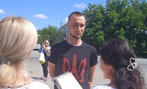 На Літинщині урочисто зустріли молодого воїна, який повернувся з полону