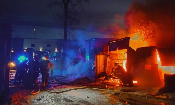 На Немирівському шосе у Вінниці горів паркувальний майданчик підприємства На Немирівському шосе у Вінниці горів паркувальний майданчик підприємства
