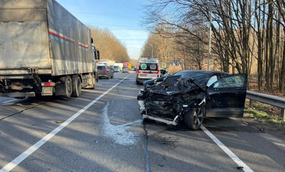 На об’їзній дорозі у Вінниці трапилась смертельна ДТП