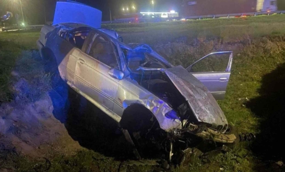 На об’їзній дорозі у Вінниці водій BMW з’їхав у кювет, пасажир загинув