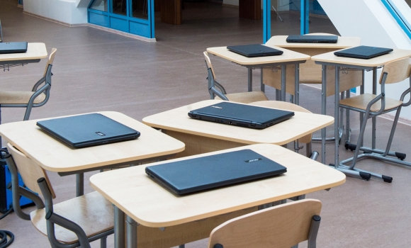 На Вінниччині 50 шкіл отримають набори робототехніки та ноутбуки