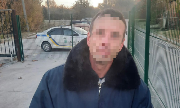 На Вінниччині охоронець завдав чисельних ножових поранень напарнику