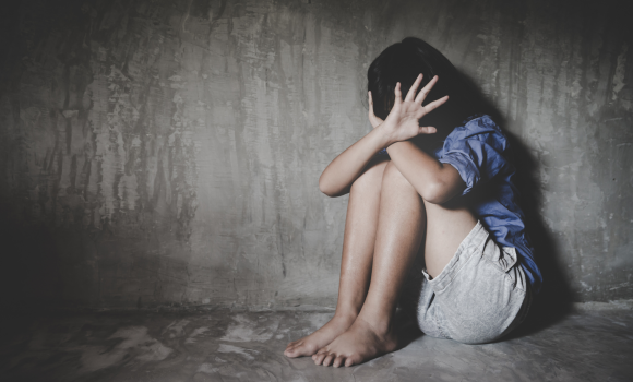 На Вінниччині судитимуть чоловіка за зґвалтування малолітньої доньки