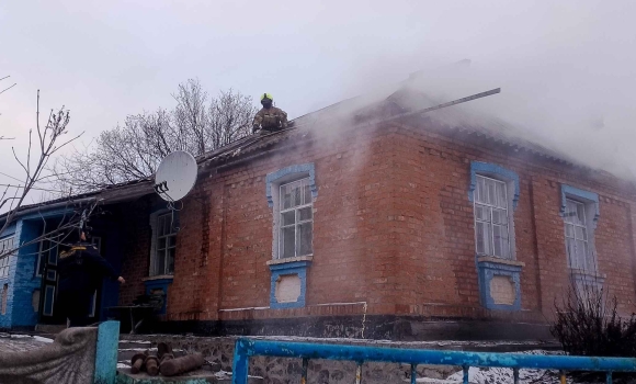 На Вінниччині через несправність пічного опалення горіли будинки у двох громадах