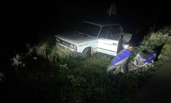 На Вінниччині діти на мопеді потрапили під колеса авто, яким керував п'яний водій