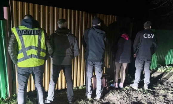 На Вінниччині дружину загиблого воїна підбурювали дати хабаря за демобілізацію сина