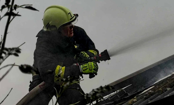На Вінниччині горіли господарські споруди - рятувальники відреагували оперативно