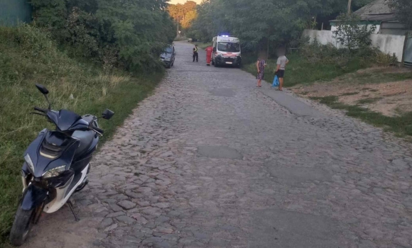 На Вінниччині п'яний водій мотоцикла наїхав на п'ятирічну дитину
