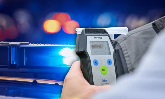 На Вінниччині п'яний водій трактора хотів за 200 доларів відкупитись від патрульних На Вінниччині п'яний водій трактора хотів за 200 доларів відкупитись від патрульних