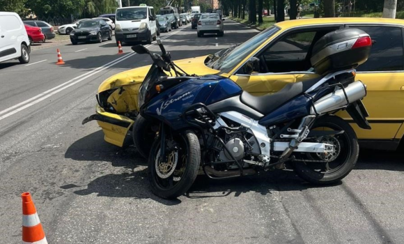 На Вінниччині почастішали ДТП за участі мотоциклістів - травмованих доправляють до лікарень
