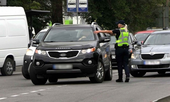 На Вінниччині поліцейські працюють на місцях влучань ворожих шахедів