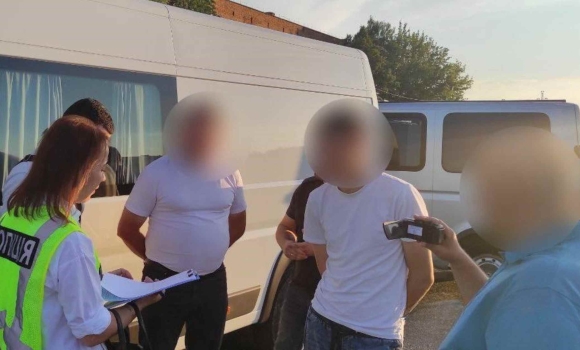 На Вінниччині посадовець вимагав хабар за працевлаштування з «бронюванням»