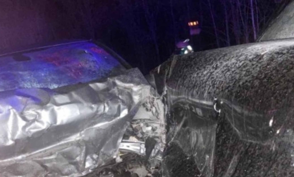 На Вінниччині в автотрощі загинула людина, три учасники ДТП травмовані На Вінниччині в автотрощі загинула людина, три учасники ДТП травмовані