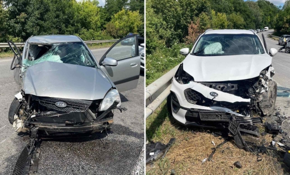 На Вінниччині в ДТП зіткнулись два KIA обидва водії потрапили до лікарні