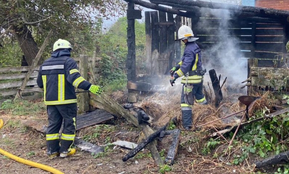 На Вінниччині згоріли дахи житлових будинків у двох районах