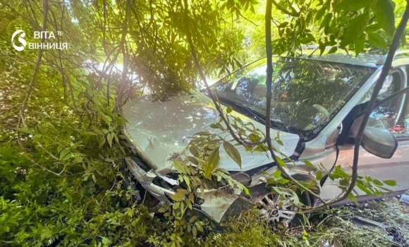 На Жмеринщині зіткнулися два Ford — постраждала пасажирка