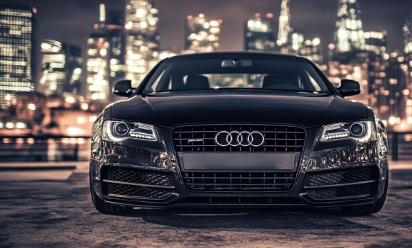 Найшвидший електрокар та Audi проти G-Class автомобілі, які змінили уявлення про швидкість і силу Найшвидший електрокар та Audi проти G-Class автомобілі, які змінили уявлення про швидкість і силу