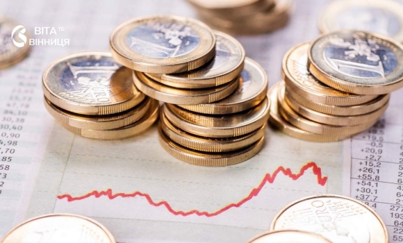 НБУ зберіг курс долара на рівні 44,73 гривні на 5 вересня