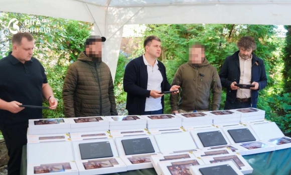 Одинадцята передача для одного підрозділу захисники неба над Вінниччиною отримали планшети
