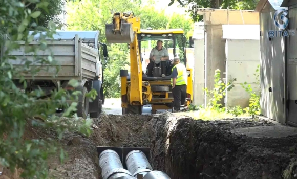 Оновлюють тепломережі у Вінниці триває підготовка до опалювального сезону